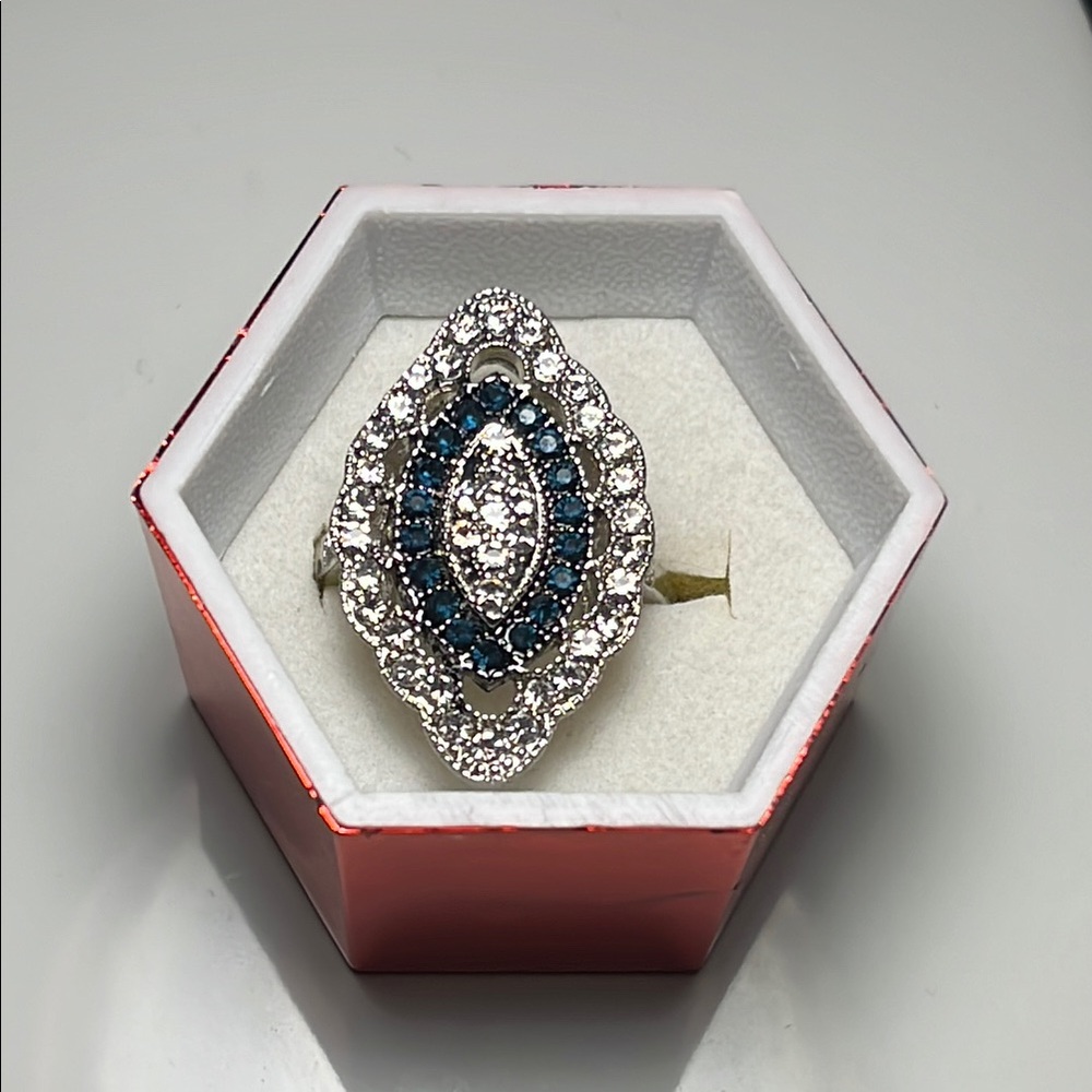 Elegant Silver and Blue Statement Ring